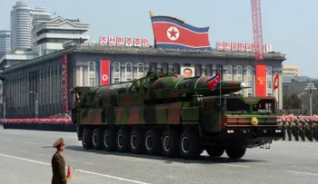 Corea del Norte dice que logró miniaturizar ojivas nucleares que caben en misiles