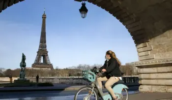 París invertirá 250 millones de euros para impulsar el uso de bicis