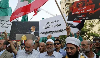 Egipto se divide entre los impulsos a la transición y la presión islamista