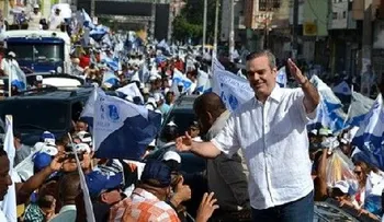 Abinader dice que que sólo Dios detiene su triunfo en los comicios del 15 de mayo