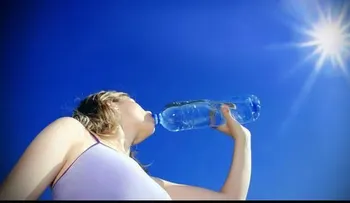 Temperaturas seguirán calurosas; recomiendan vestir ropas ligeras, ingerir mucho líquidos y no exponerse al sol