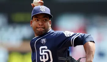 Guante de Amarista salva a los Padres en Minnesota 