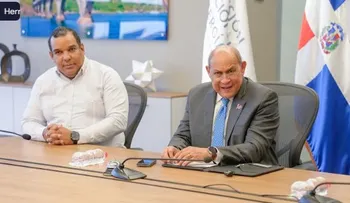 CNE dona sistema fotovoltaico al INFOTEP para capacitación