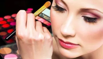 El maquillaje ideal para disimular el acné