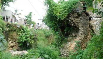 Una madre y sus dos hijas mueren aplastadas por un deslizamiento de tierra en Herrera