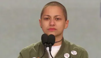 Emma González no está apoyando el comunismo, simplemente está expresando su cubanidad