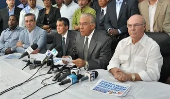 Sector de Hipólito Mejia entregará esta noche a Vargas Maldonado propuesta por la unidad del PRD