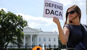 Juez federal bloquea el intento de Trump para poner fin al programa DACA