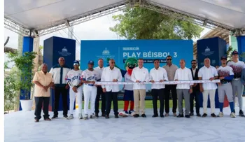 MIVED entrega estadio de béisbol en el Centro Olímpico