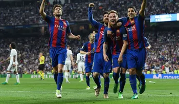 Barcelona sigue viviendo en la  Liga Española