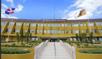 JCE facilita renovación de cédula en municipios pequeños