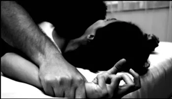 Envían a prisión  a 4 hombres acusados de violar y golpear a varias mujeres