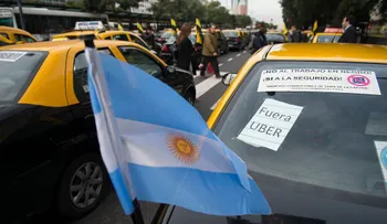 Ordenan a Uber que deje de prestar su servicio en Argentina