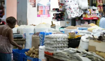 República Dominicana sale del mapa del hambre, pero expertos advierten sobre el costo real de alimentarse