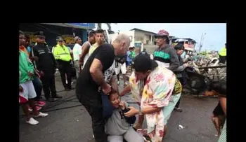 Suman 350, los muertos por cadena potentes terremotos en Ecuador (VIDEO)