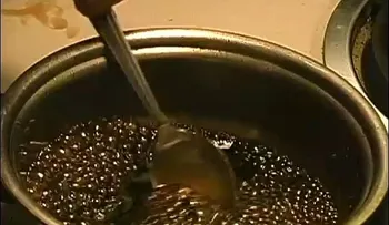 Lo que sucede cuando se hierve Coca Cola (VIDEO)