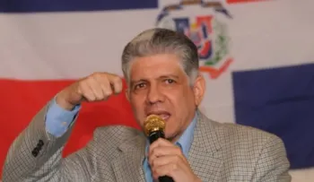 Escogido cae ante Licey en lluviosa jornada dominical
