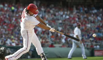 Rendón pega HR y produce 10 carreras; Nacionales dan paliza 23-5 a Mets