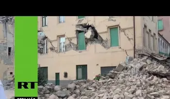 Primeras imágenes del fuerte terremoto en Italia