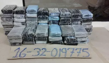 DNCD decomisa 103 paquetes de droga y apresa cuatro