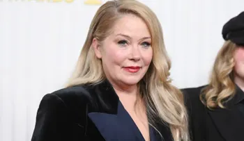 Christina Applegate dice que los médicos le informaron que no tiene esclerosis múltiple