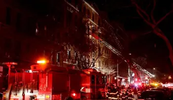 Un niño de 3 años jugando con una estufa provocó incendio en Nueva York 