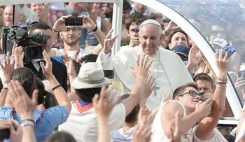 El papa se disculpa por persecución católica a evangélicos 