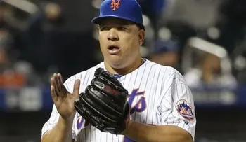 Bartolo Colón lanza 8 entradas en blanco y supera a Pedro Martínez en victorias