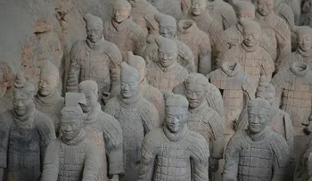 Indignación en China por el robo de un pulgar a un Guerrero de terracota en EE.UU.