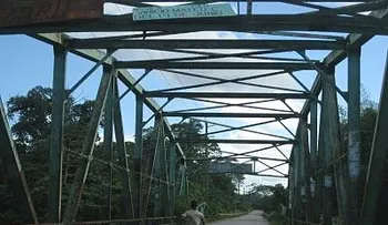 Incomunicado Hato Mayor y Sabana de la Mar por crecida río Guamira