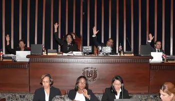 El Senado aprueba ley de extinción de dominio 