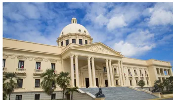 Abinader declara de interés público el Jardín Botánico de San Juan