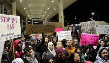 Líderes mundiales reaccionan al decreto inmigratorio de Trump