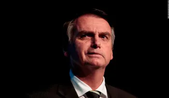 Apuñalan a Jair Bolsonaro, candidato presidencial de Brasil