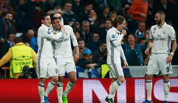El Real Madrid no quiso sorpresas en el Bernabéu: derrotó 3-1 al Nápoles