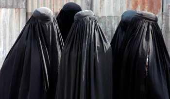 7 cosas que una mujer no puede hacer en Arabia Saudita