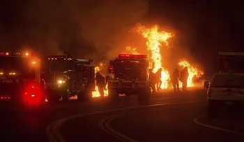 Más de 13.000 personas evacuadas por incendios en California