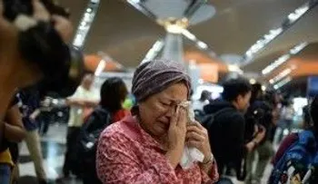 Avión de Malaysia Airlines que desapareció hace más de un año fue derribado por un misil