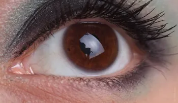 Ocho GRAVISIMAS consecuencias que puedes sufrir si no quita el maquillaje de tu piel