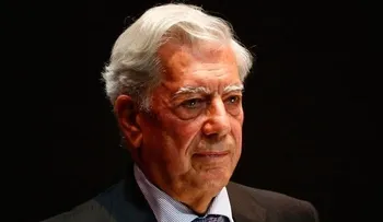 Montalvo: Es inadecuado premio a Vargas Llosa