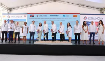 Presidente Abinader concluye jornada de actividades en La Romana y San Pedro; entrega reconstruido el emblemático Polideportivo Eleoncio Mercedes