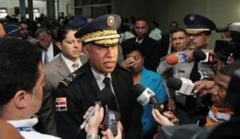 Policía recomienda el retiro y cancelación de 22 agentes 
