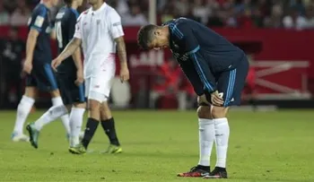 El Madrid pierde y Neymar y Suárez colocan líder al Barsa
