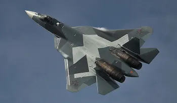 El caza de quinta generación T-50 entrará en servicio en el Ejército ruso en 2017