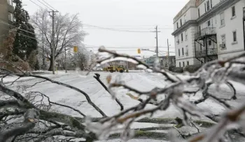 Más de un millón de personas siguen sin electricidad en Canadá
