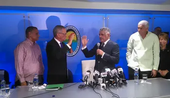 Aspirante a alcalde por comunidad Santiago renuncia al PRM y pasa al PRD