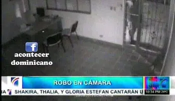 Robo a oficinas de manager de Anthony Ríos captado en cámara