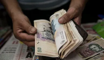 Argentina emitirá billetes de 1.000 pesos para reducir costos de traslado de efectivo