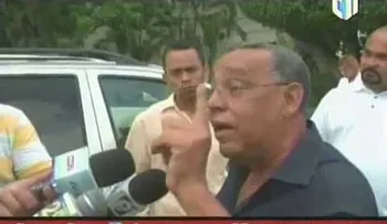 Bajo fuertes medidas de seguridad entierran sicario Job; el padre hace importantes revelaciones (Video) 