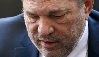 Harvey Weinstein dio positivo de coronavirus